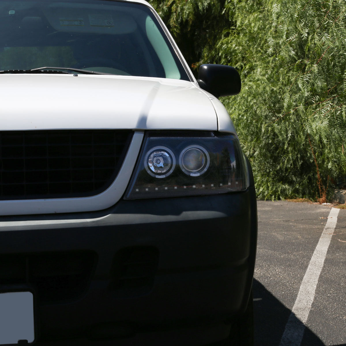 Spec-D 02-05 Ford Explorer Dual Halo Headlights Glassy Black/Smoked
