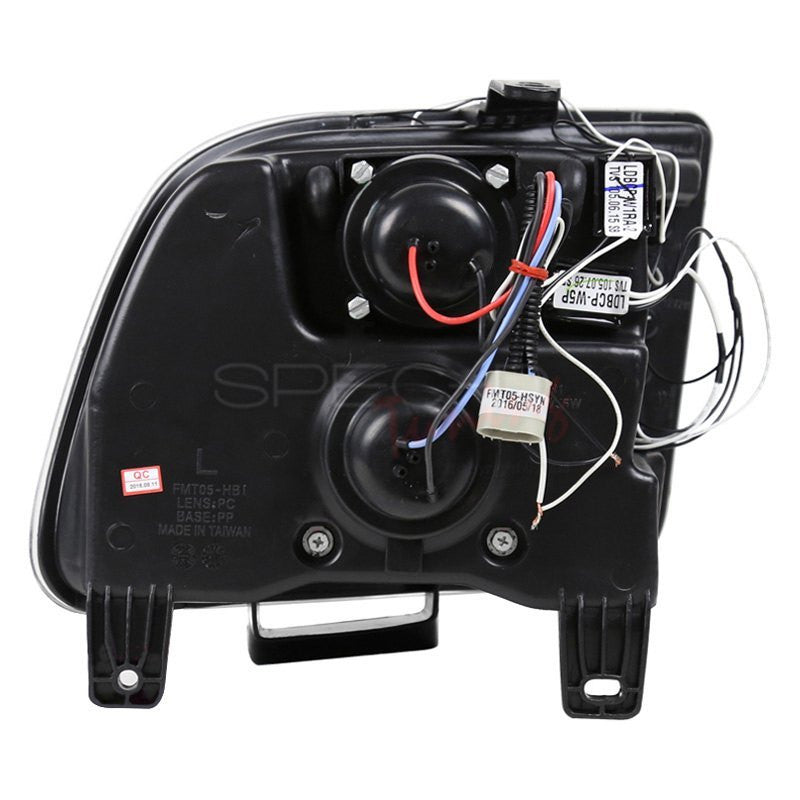 Spec-D 05-09 Ford Mustang Halo Projector Headlights Black