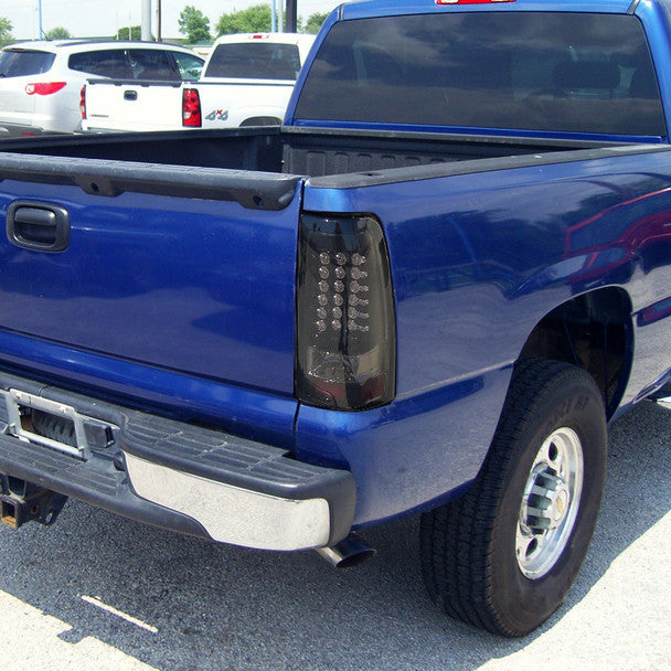 Spec-D 03-06 Silverado GMC Sierra Tail Lights LED Glossy Black/Smoked