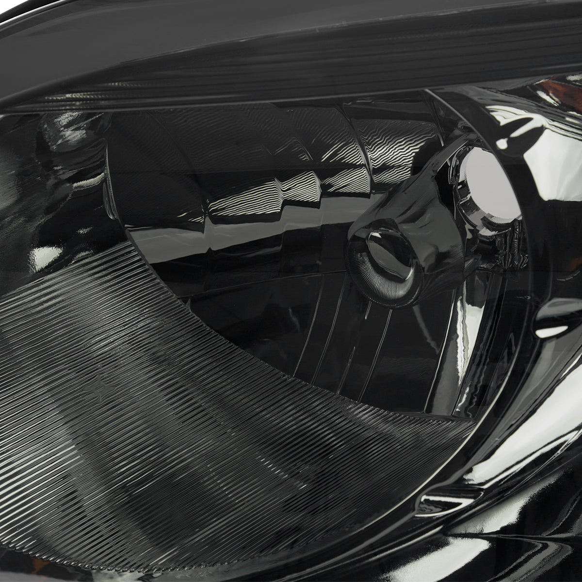 Spec-D 06-11 Chevy HHR Headlights OEM Style Chrome/Smoked Lens