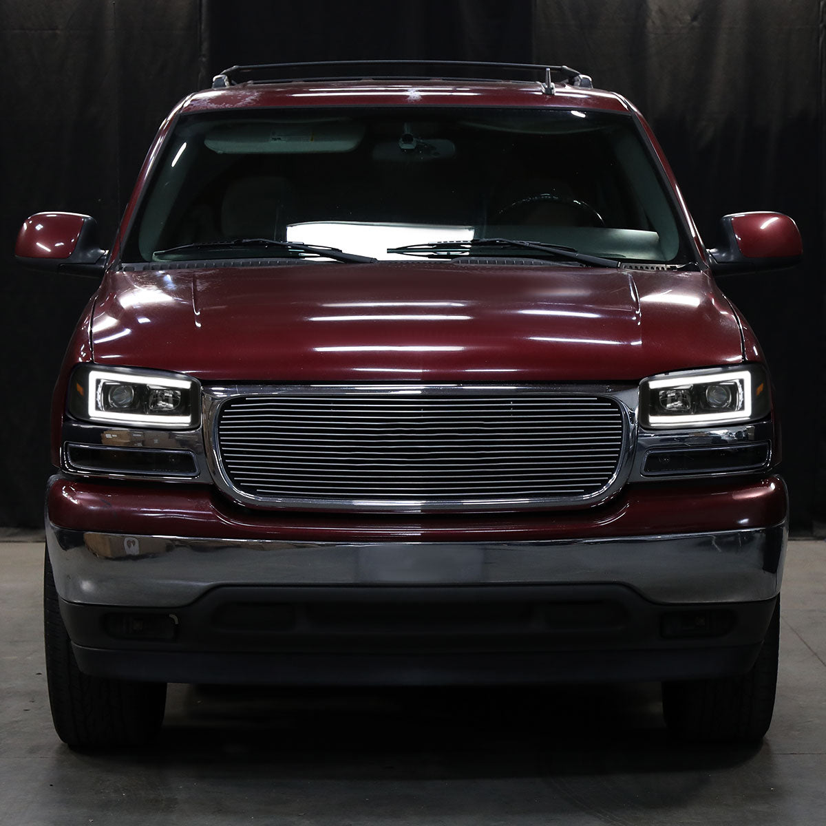 Spec-D 00-06 GMC Sierra/Denali/Yukon LED Strip Headlights Black/Smoked