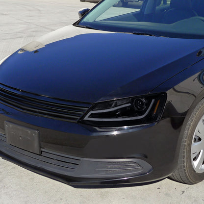 Spec-D 11-18 VW Jetta MK6 Headlights LED Bar Projector Black/Smoked