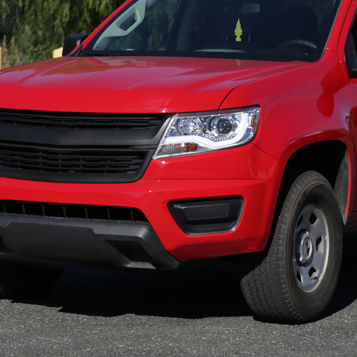 Spec-D 15-22 Chevy Colorado Headlights LED Bar Projector Chrome
