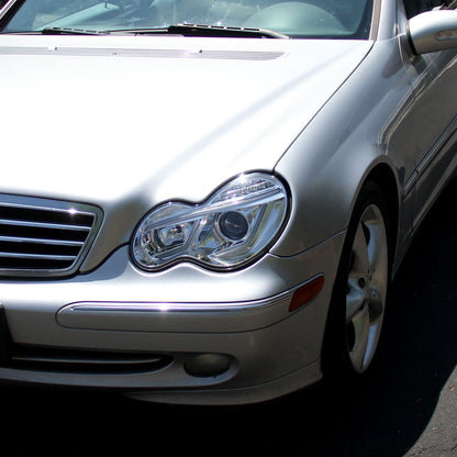 Spec-D 01-07 Mercedes C-Class W203 Projector Headlights LED Bar.