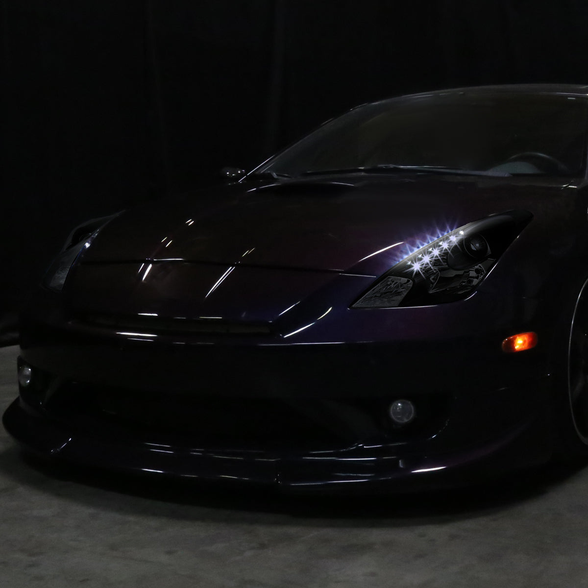 Spec-D 00-05 Celica Projector Headlights LED Black/Smoked Lens