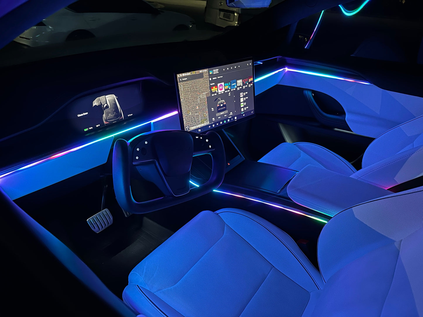 Chasing LED Ambient Lighting Kit (20 Piece Set)
